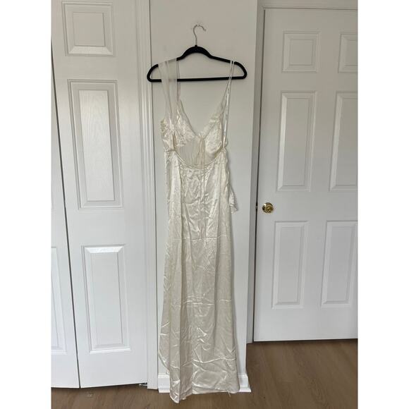 NWT For Love & Lemons James Asymmetrical White Gown Dress $468 MSRP - Picture 3 of 10